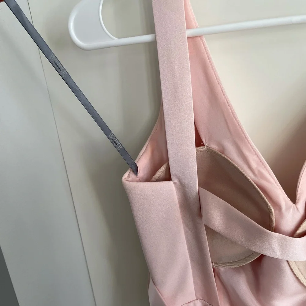 Vera Wang Dress - Picture 13 of 15